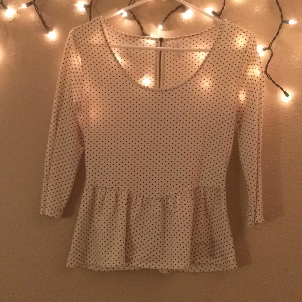 Black and white dot Xhilaration peplum top